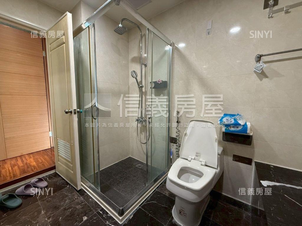 成大首選景觀三房平車房屋室內格局與周邊環境