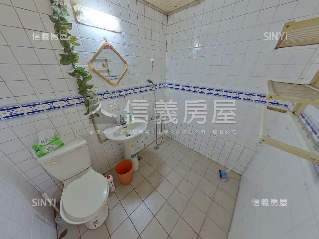 正春日路邊１＋２樓小店面房屋室內格局與周邊環境