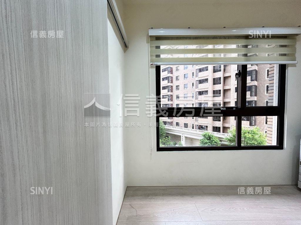 東區夏卡爾三房平車稀有件房屋室內格局與周邊環境