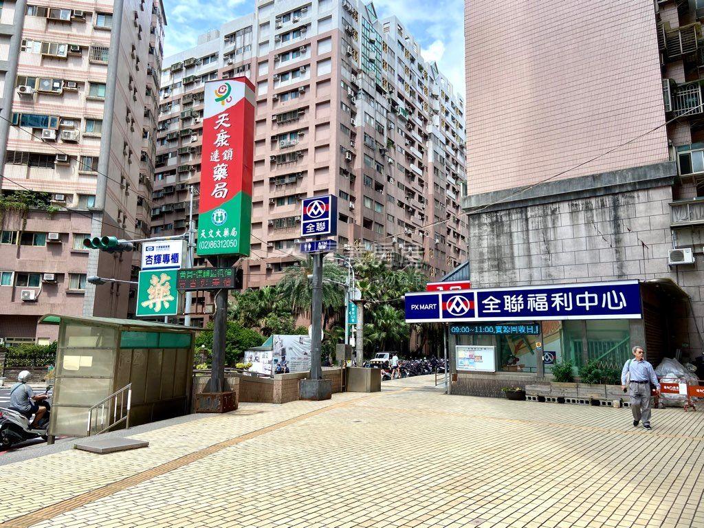 宏英加州新春街校園旁兩房房屋室內格局與周邊環境