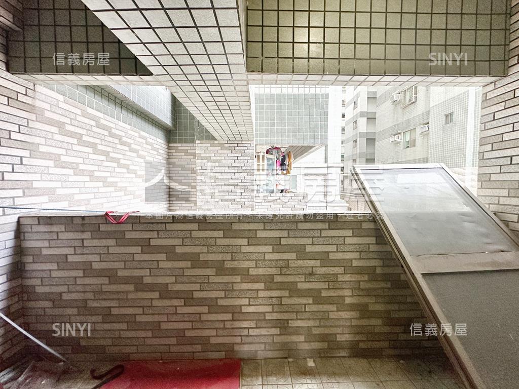 德民商圈正路吃市金店面房屋室內格局與周邊環境
