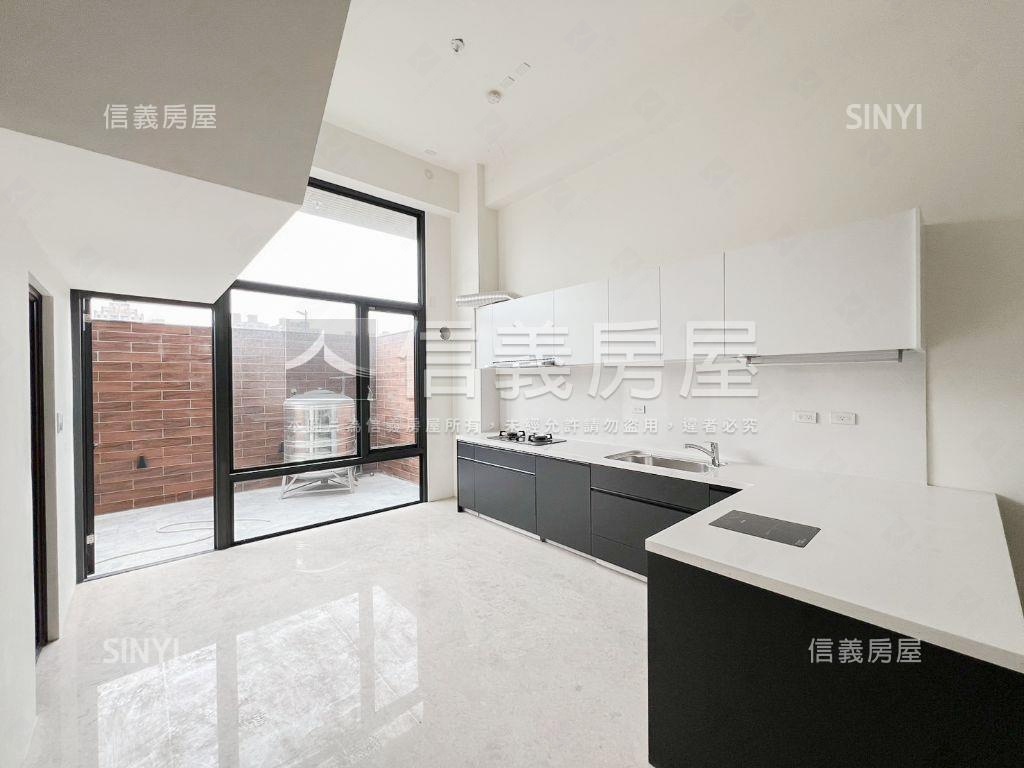 ☆推１４期全新完工別墅☆房屋室內格局與周邊環境