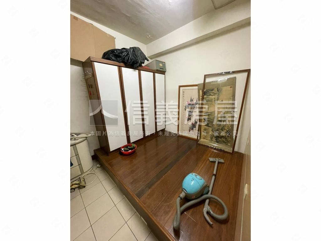 近精誠！地下室騎樓透天房屋室內格局與周邊環境