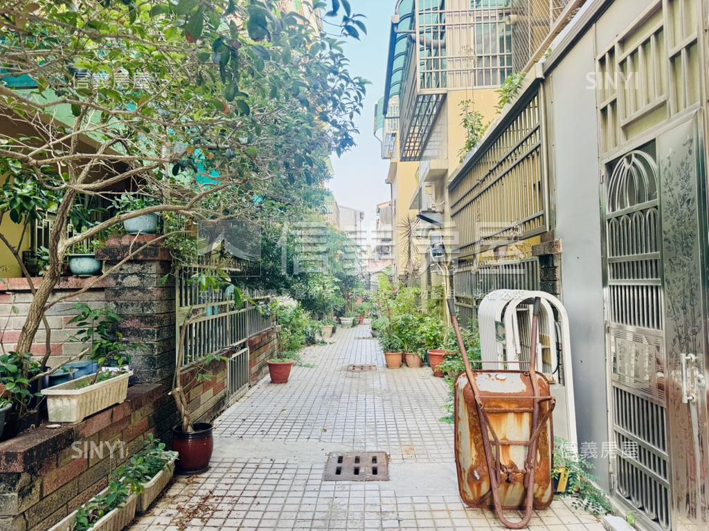 鹽洲二街溫馨傳家車墅房屋室內格局與周邊環境