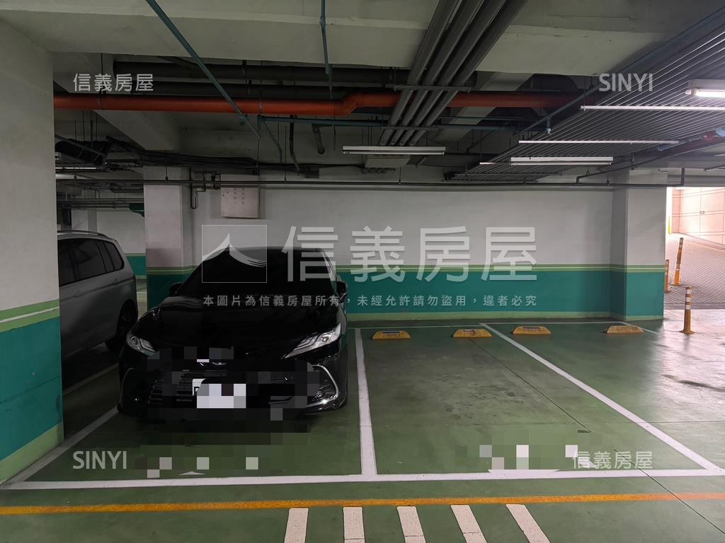 藝文大觀樓中樓雙車位豪邸房屋室內格局與周邊環境