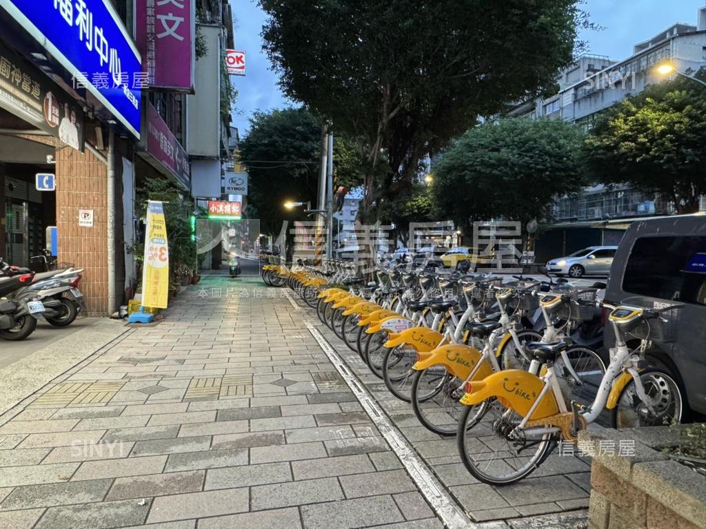 新店智慧園林三房稀有釋出房屋室內格局與周邊環境