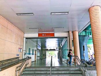 捷運綠蔭採光佳方正邊間宅