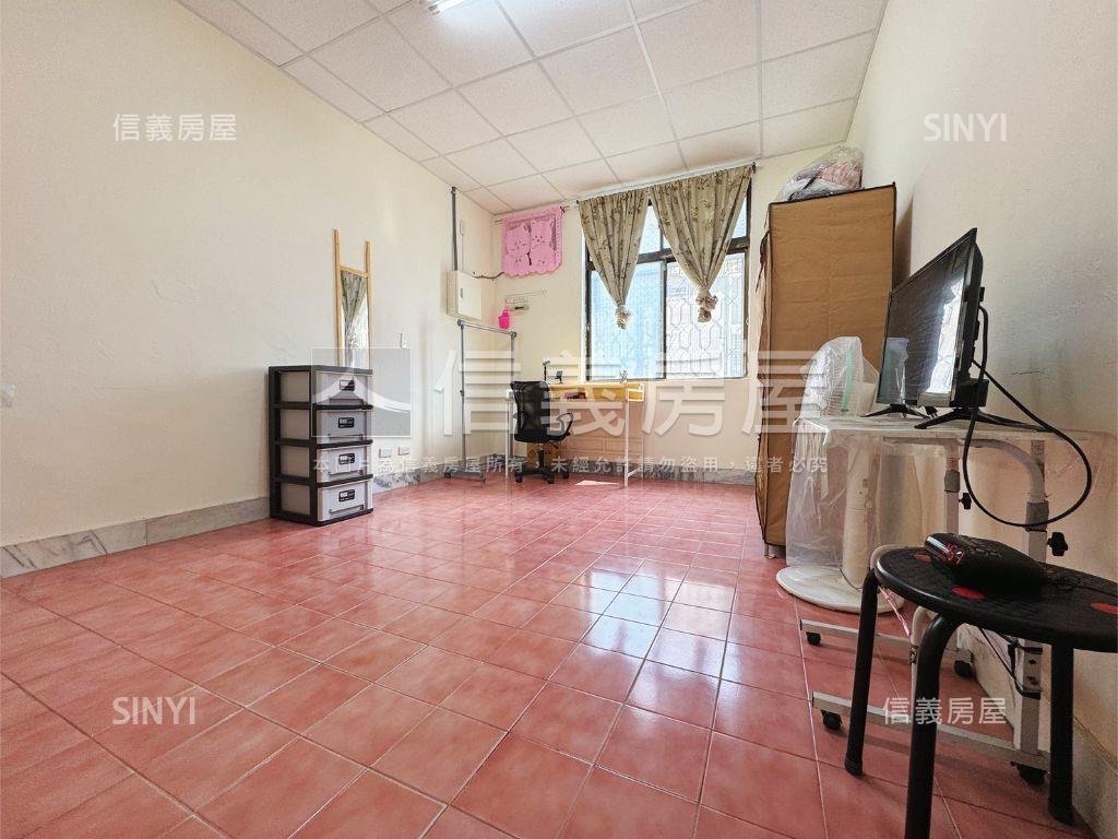 南區小資美透天房屋室內格局與周邊環境