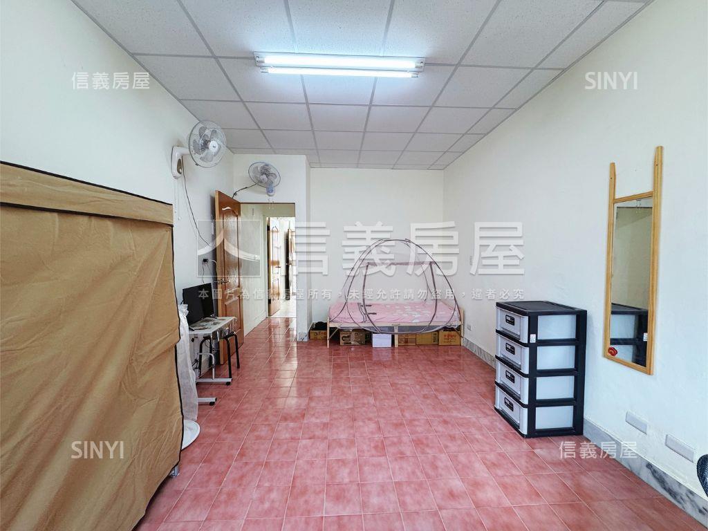 南區小資美透天房屋室內格局與周邊環境