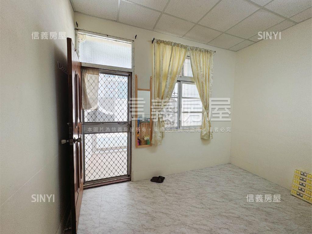 南區小資美透天房屋室內格局與周邊環境