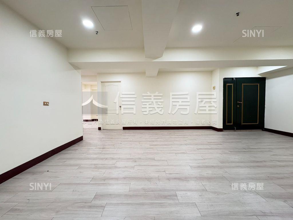 小資首購景觀次頂樓三房房屋室內格局與周邊環境