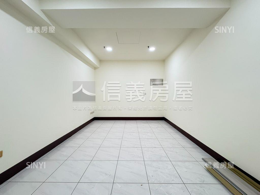 小資首購景觀次頂樓三房房屋室內格局與周邊環境