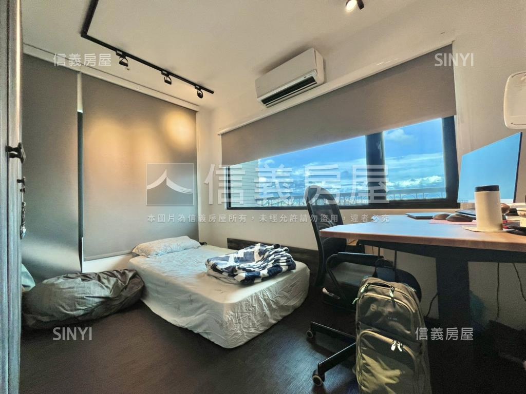 雙子星尊爵雲層戶名邸房屋室內格局與周邊環境