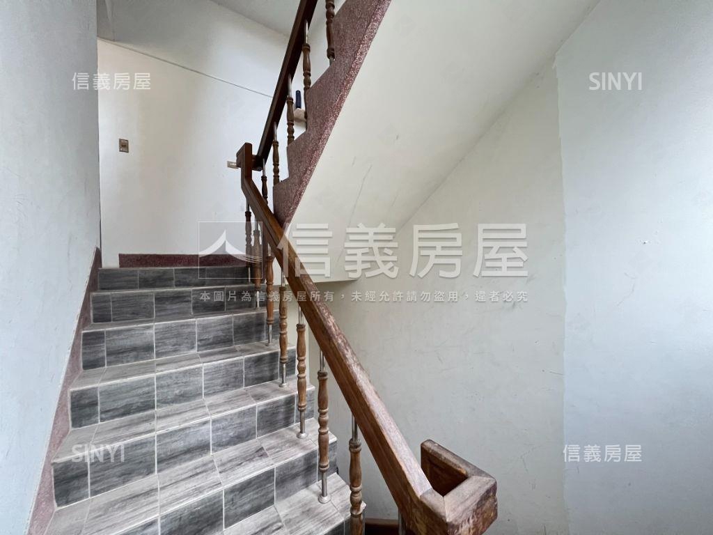 誠售！近漢口國中漂亮兩房房屋室內格局與周邊環境