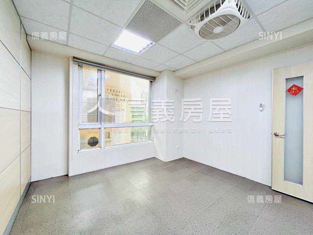 龍安波特曼寬敞辦公室房屋室內格局與周邊環境