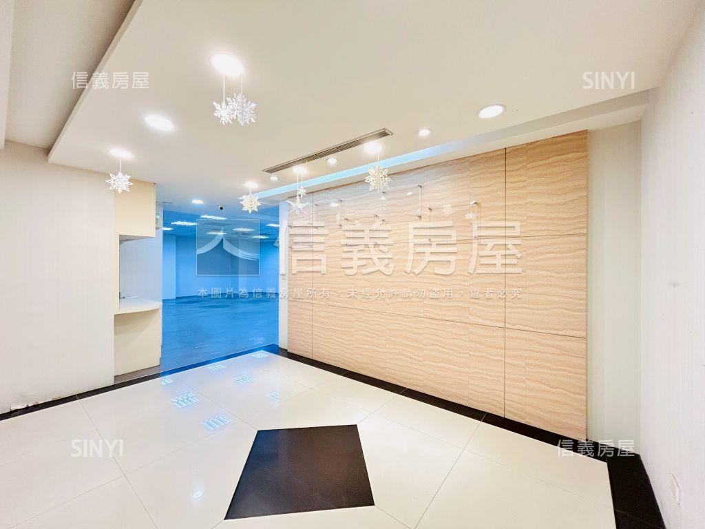 龍安波特曼寬敞辦公室房屋室內格局與周邊環境