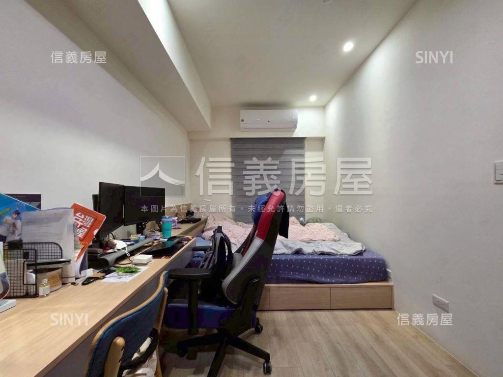 富宇雙陽台，裝潢兩房車位房屋室內格局與周邊環境