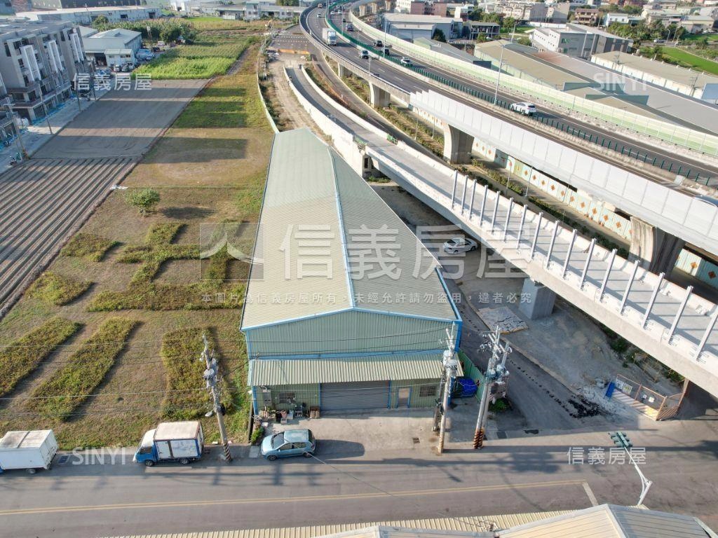 近７４號道大面寬角地房屋室內格局與周邊環境
