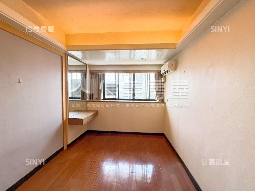 五權南路低總價裝潢兩房房屋室內格局與周邊環境