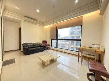 主推皇翔桂冠稀有兩房車位