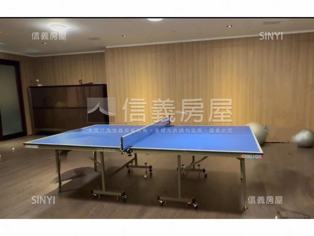 東西匯稀有兩房車位房屋室內格局與周邊環境
