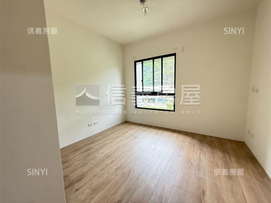 太睿境樹梢露臺戶房屋室內格局與周邊環境