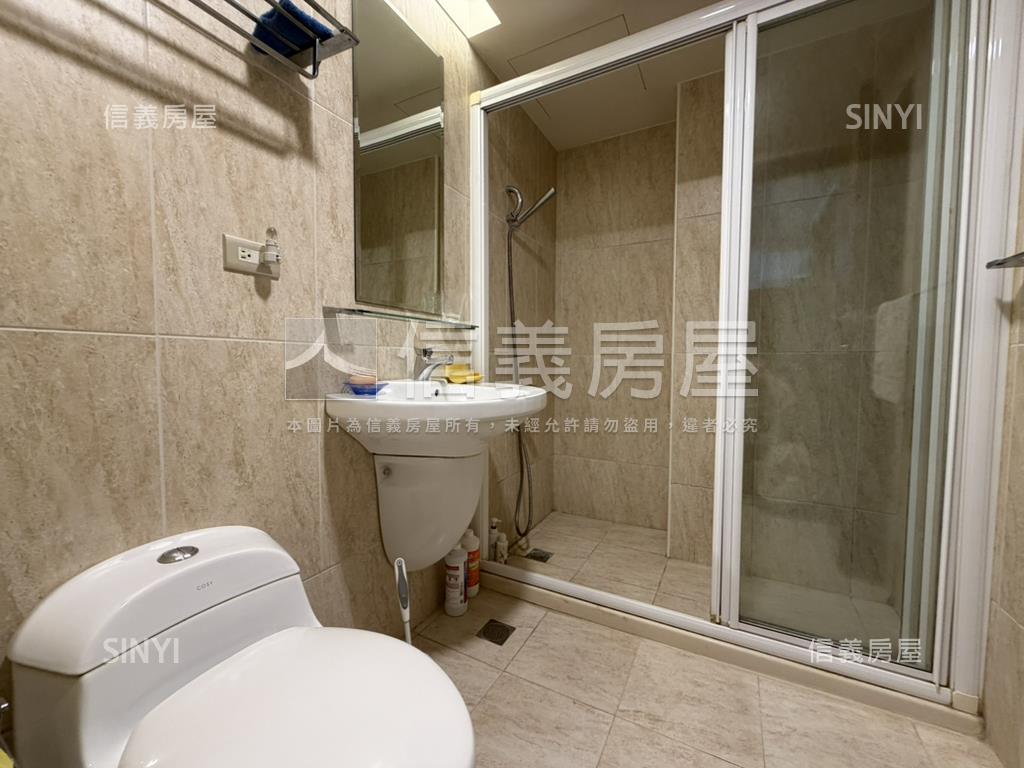 裕國高樓俯瞰尊邸房屋室內格局與周邊環境