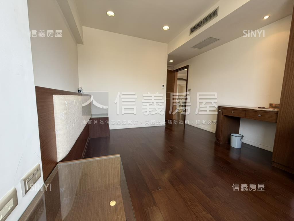 裕國高樓俯瞰尊邸房屋室內格局與周邊環境