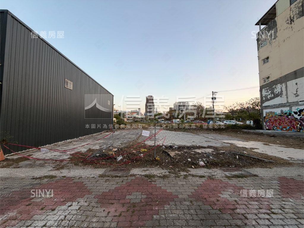 專約中都重劃大面寬土地房屋室內格局與周邊環境