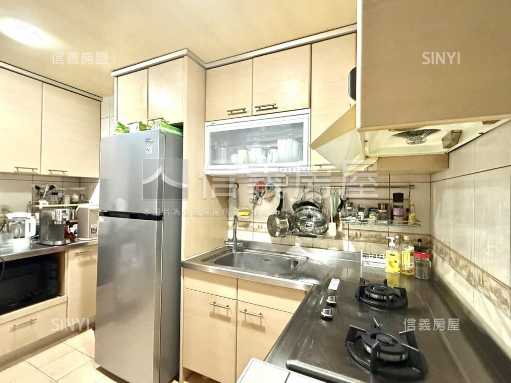 區公所方正裝潢美屋房屋室內格局與周邊環境