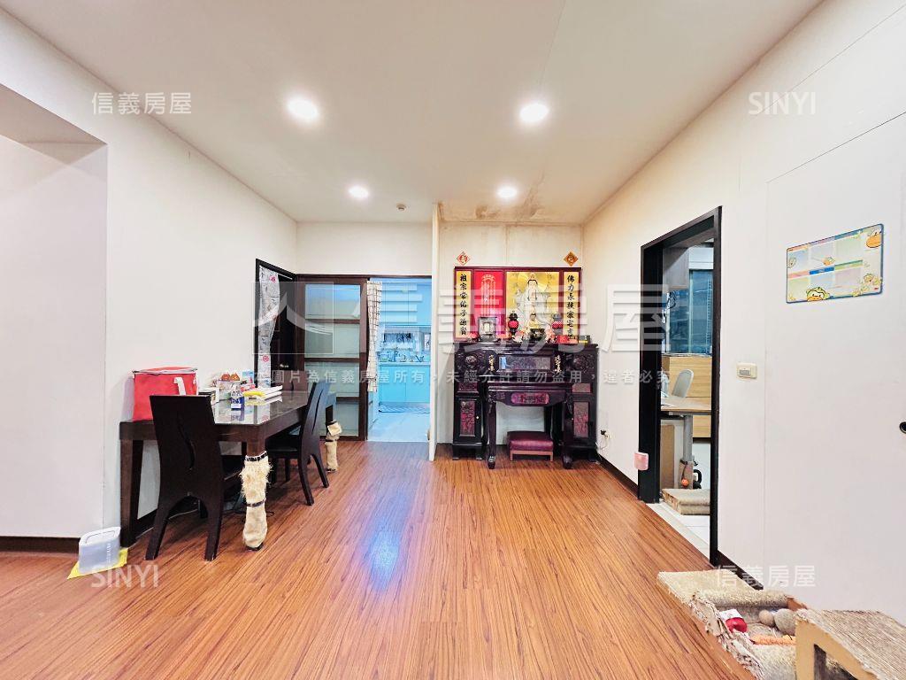 藝文御賞雙主臥大四房車位房屋室內格局與周邊環境