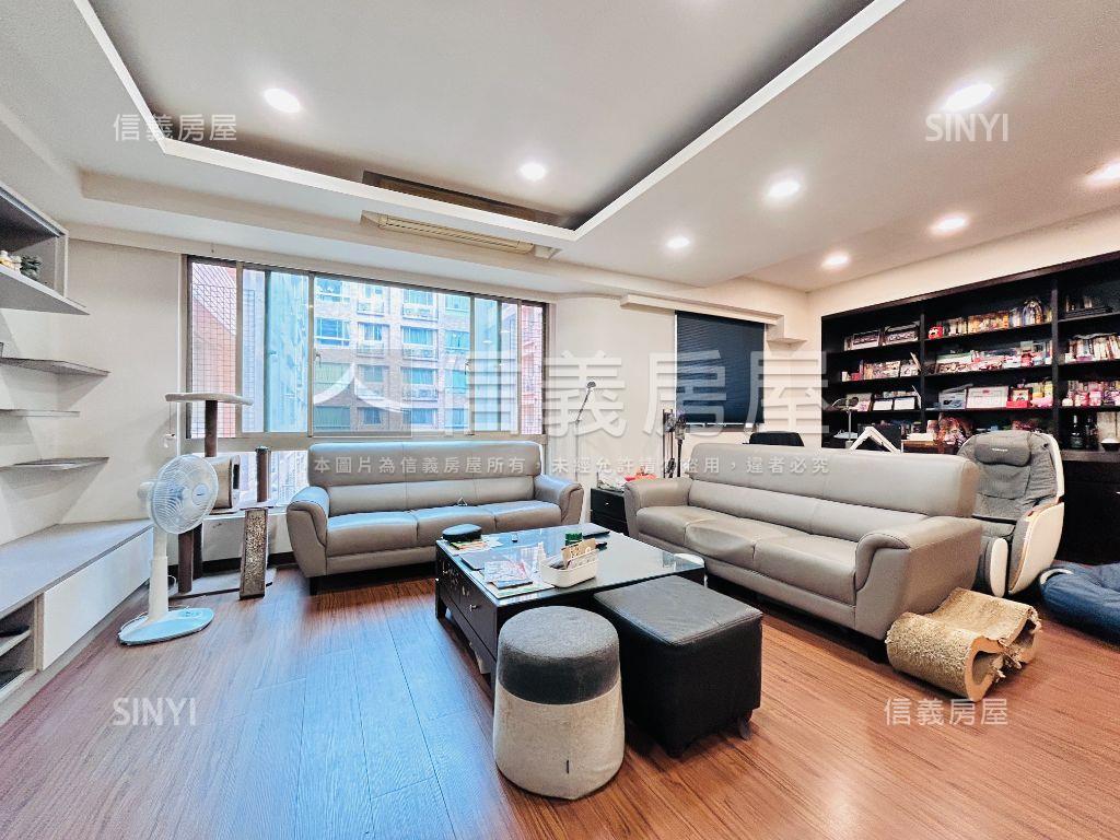 藝文御賞雙主臥大四房車位房屋室內格局與周邊環境