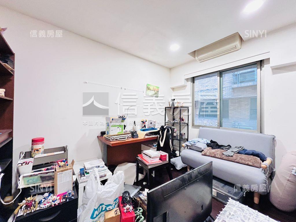 藝文御賞雙主臥大四房車位房屋室內格局與周邊環境