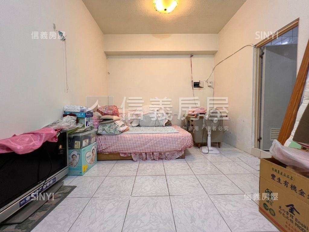 走路上學一樓美居房屋室內格局與周邊環境