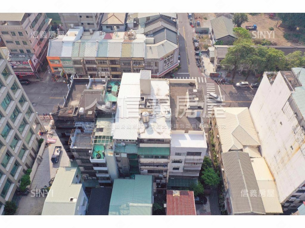 正中華路面寬約７米大透店房屋室內格局與周邊環境