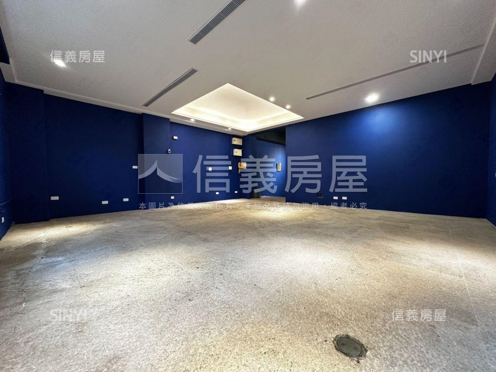 正中華路面寬約７米大透店房屋室內格局與周邊環境