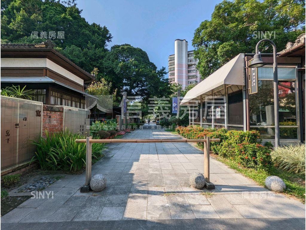 正中華路面寬約７米大透店房屋室內格局與周邊環境