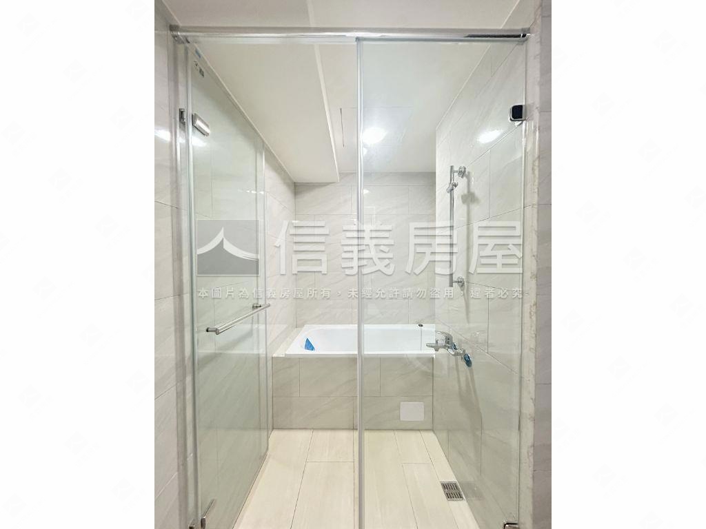 長虹天韻高樓視野美兩房房屋室內格局與周邊環境