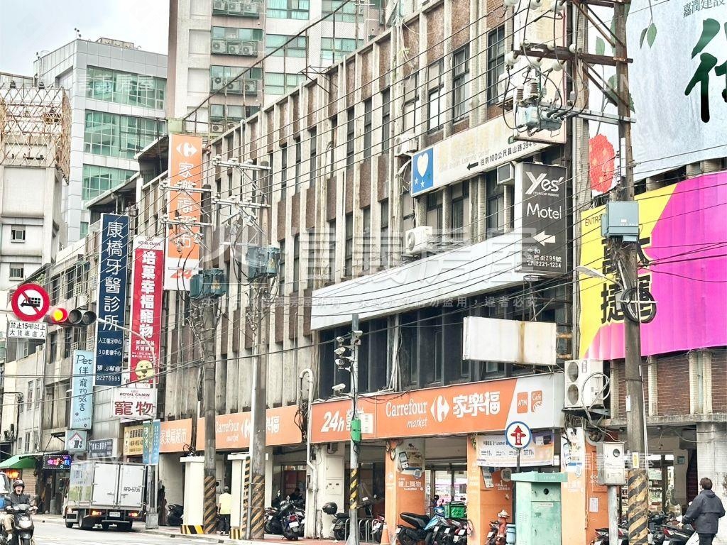 員山路～透天金店面房屋室內格局與周邊環境