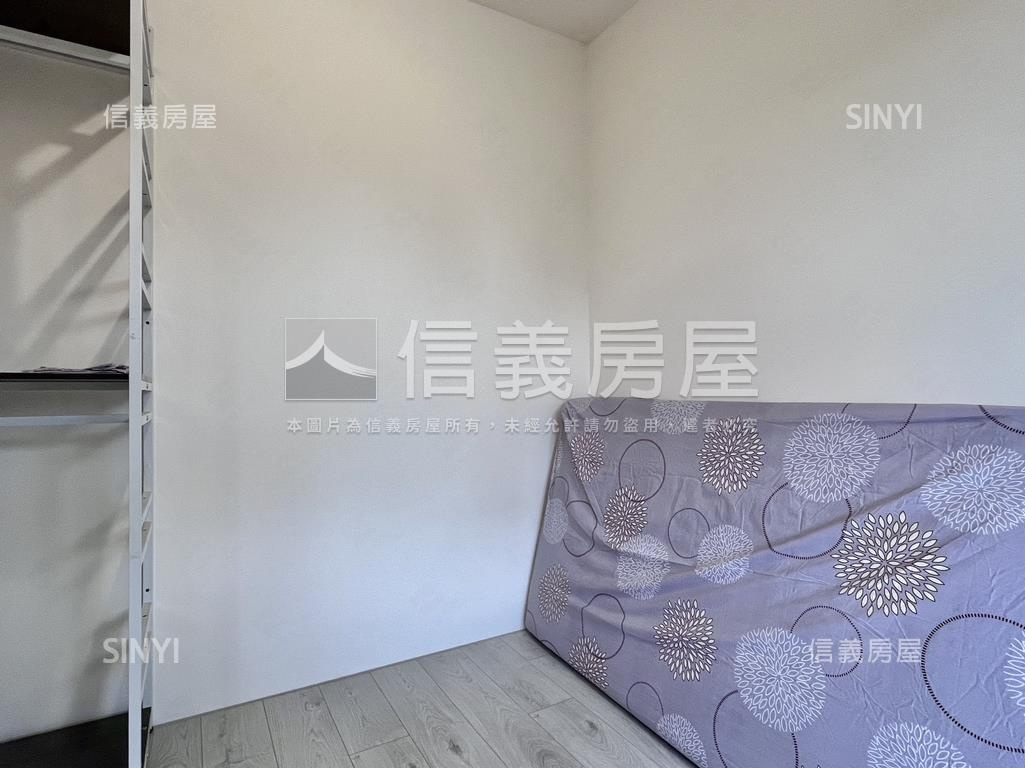 捷世匯帝王戶三房平車房屋室內格局與周邊環境