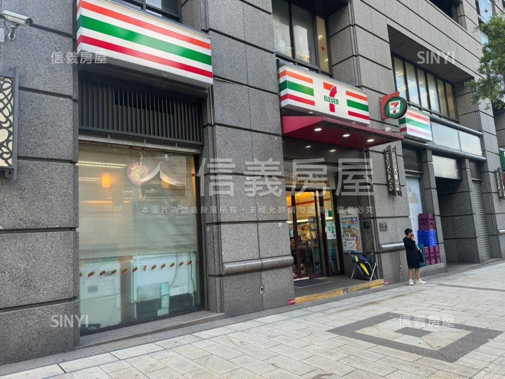 近家樂福商圈首選金店面房屋室內格局與周邊環境