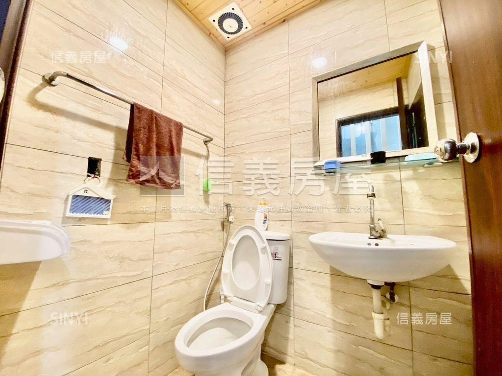 中華二路整新角窗宿舍房屋室內格局與周邊環境