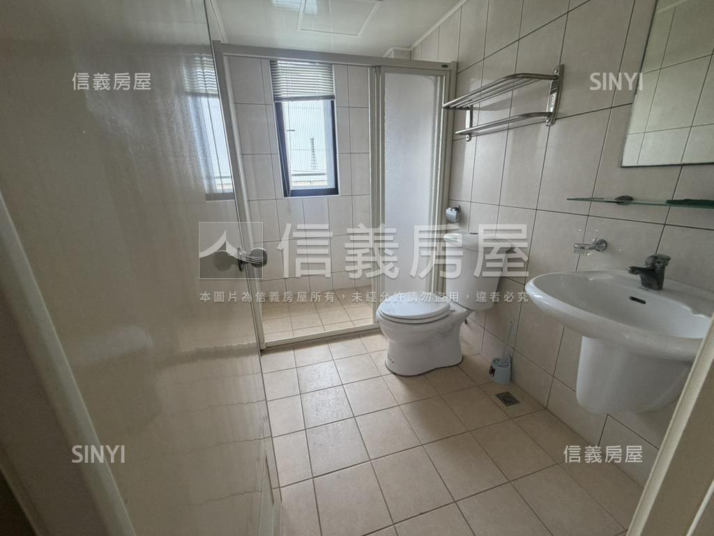 近花壇車站臨路美墅房屋室內格局與周邊環境