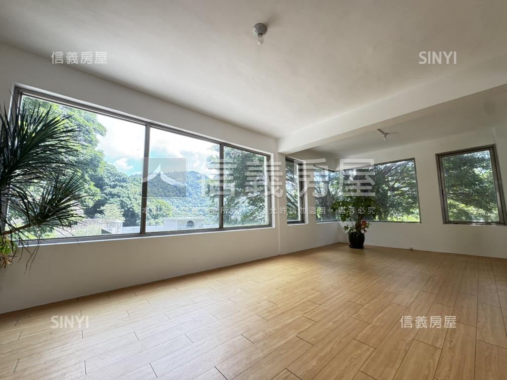 梅林帝景雙溪別墅房屋室內格局與周邊環境