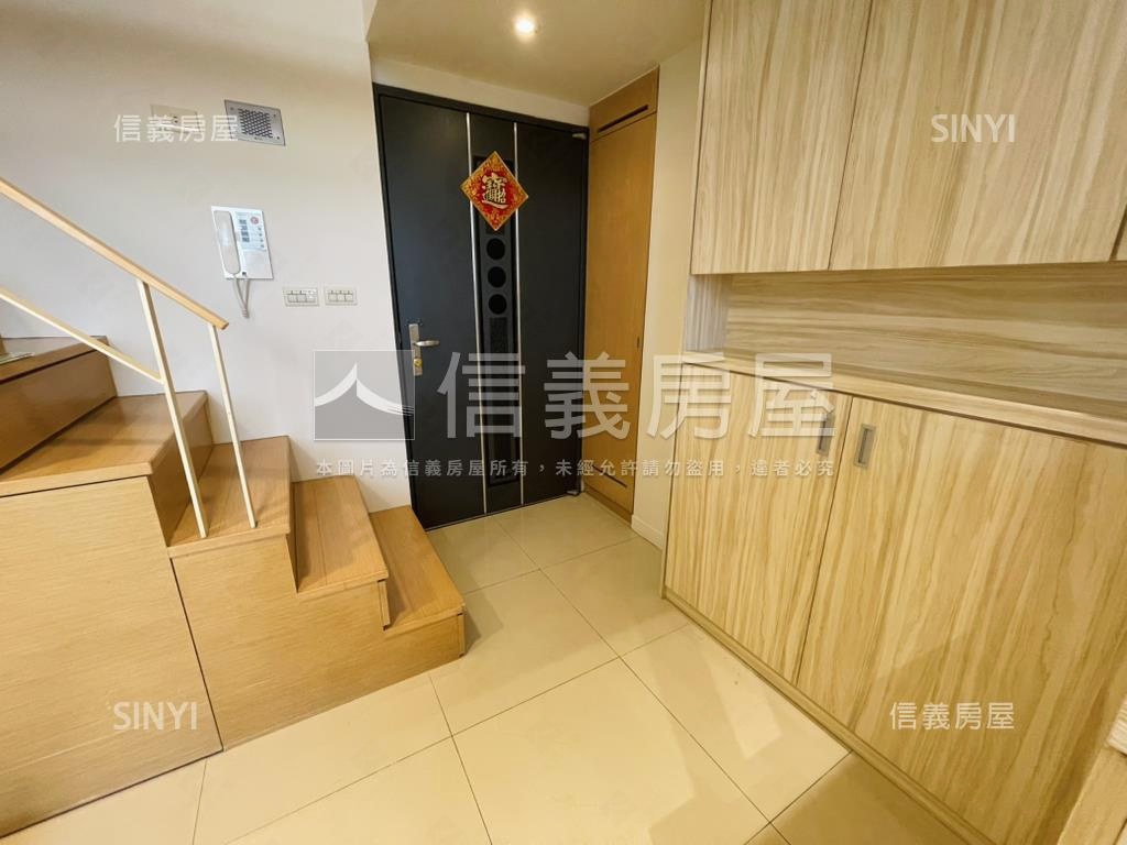 信義星座後棟戀戀美宅房屋室內格局與周邊環境