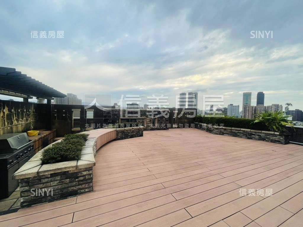 信義星座後棟戀戀美宅房屋室內格局與周邊環境