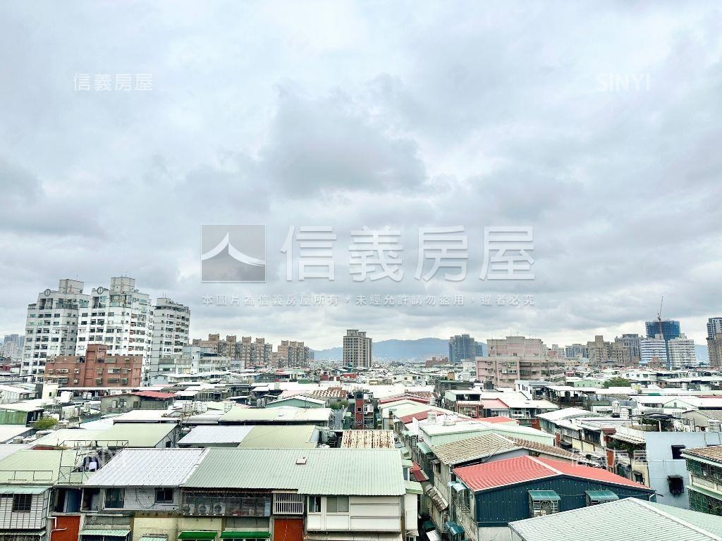 近板橋捷運站電梯三房車位房屋室內格局與周邊環境