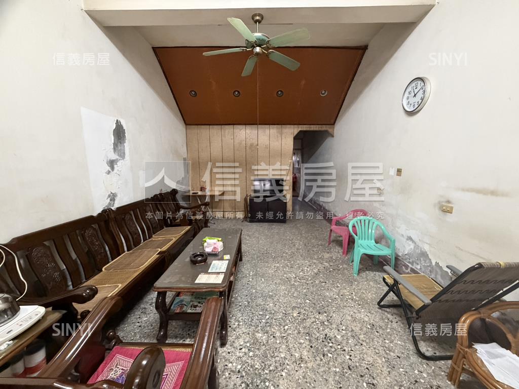 中正商圈寧靜透天房屋室內格局與周邊環境