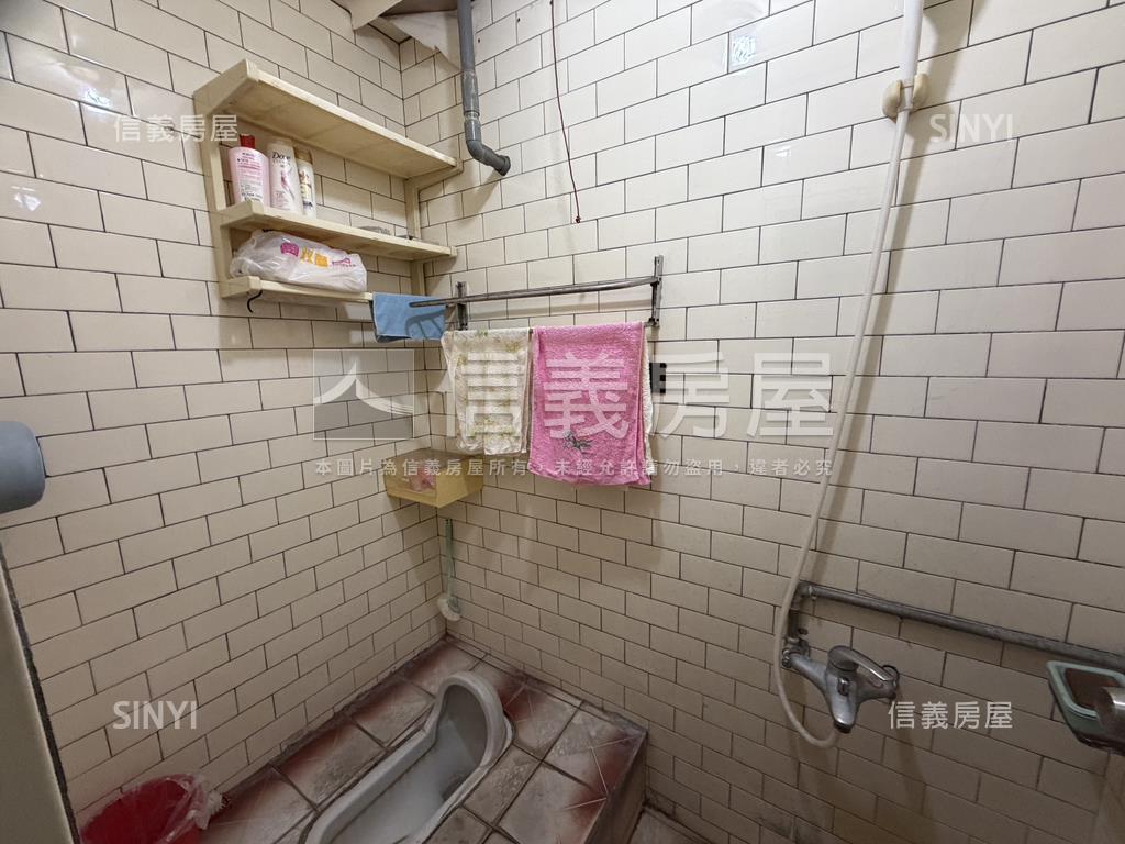 中正商圈寧靜透天房屋室內格局與周邊環境