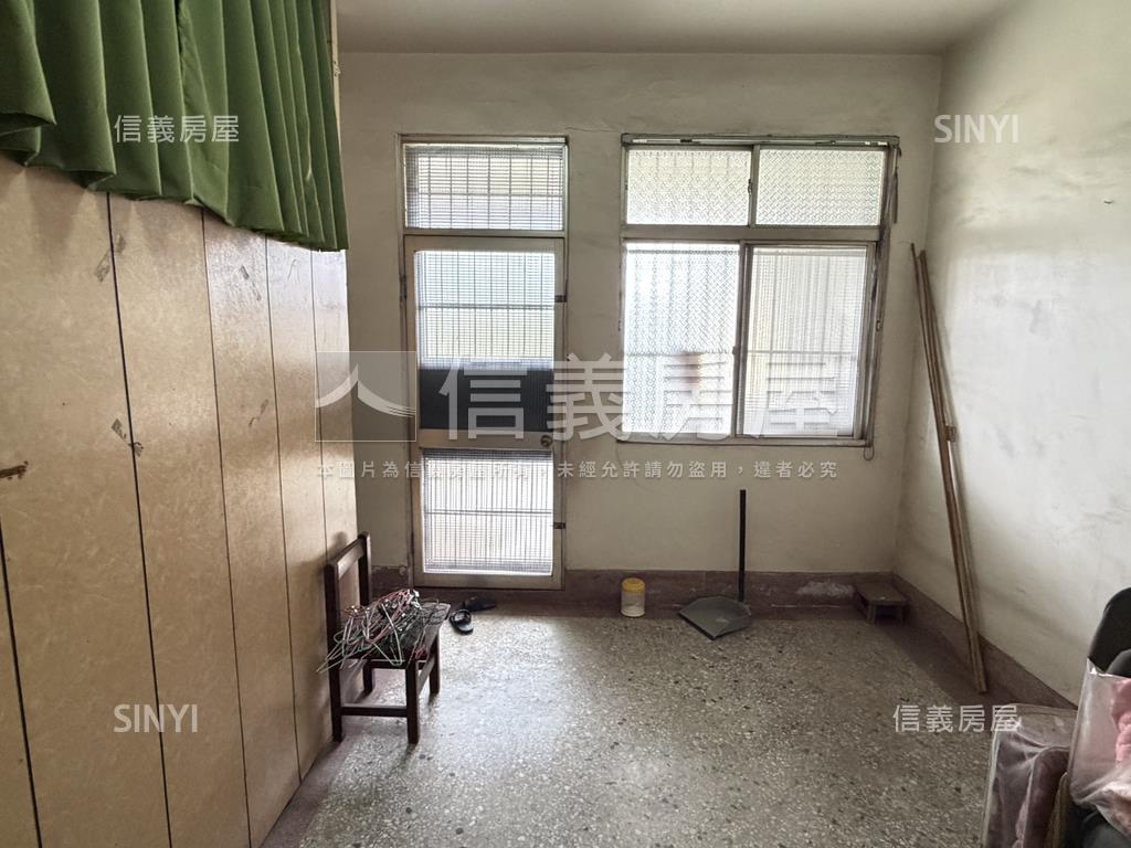 中正商圈寧靜透天房屋室內格局與周邊環境